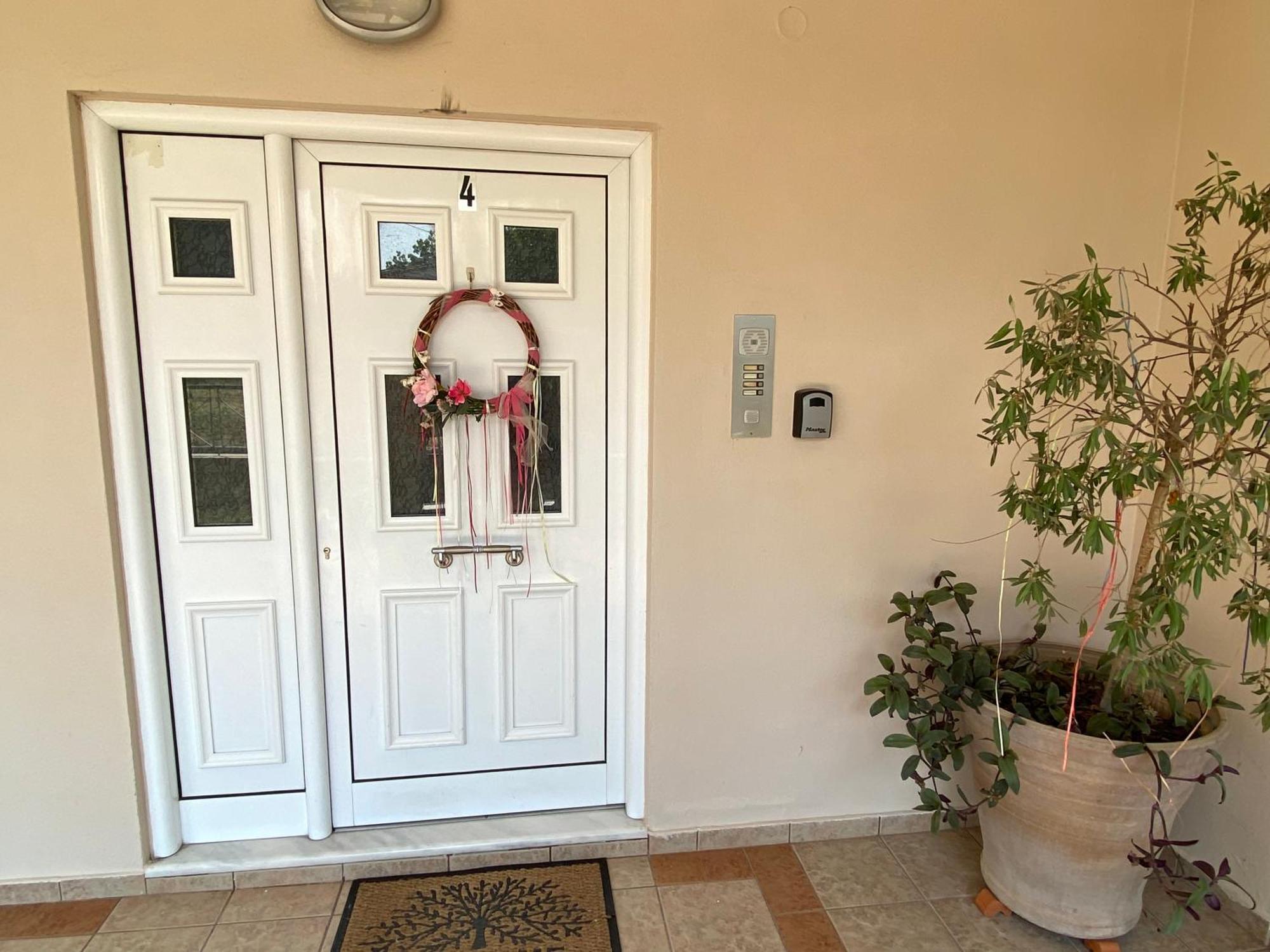 Cozy & Quiet City Apartment ตริกาลา ภายนอก รูปภาพ