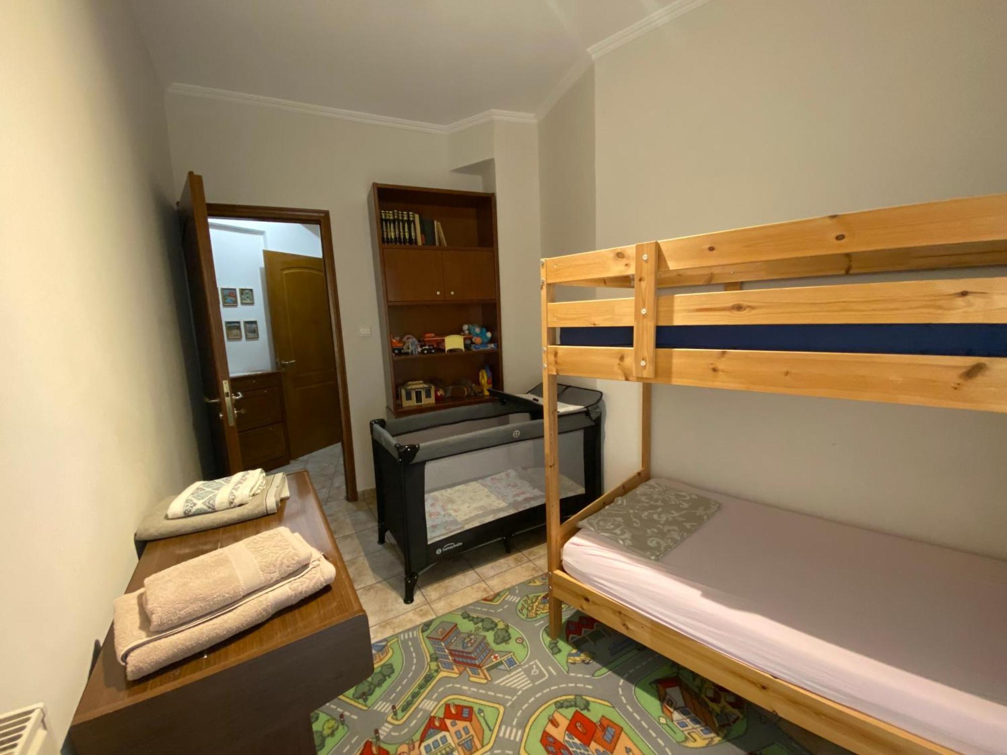 Cozy & Quiet City Apartment ตริกาลา ภายนอก รูปภาพ